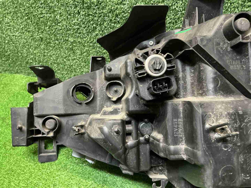 Фара правая Mazda CX-5 2 (2017-2021) Full LED