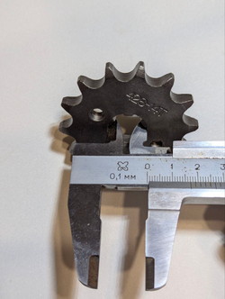 Звезда ведущая передняя для питбайка, мопеда (428-14Т) 17мм сталь