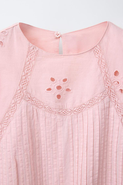 ZARA ПЛАТЬЕ С ВЫШИВКОЙ ШИФФЛИ, ЦВЕТ РОЗОВОГО ДЕРЕВА