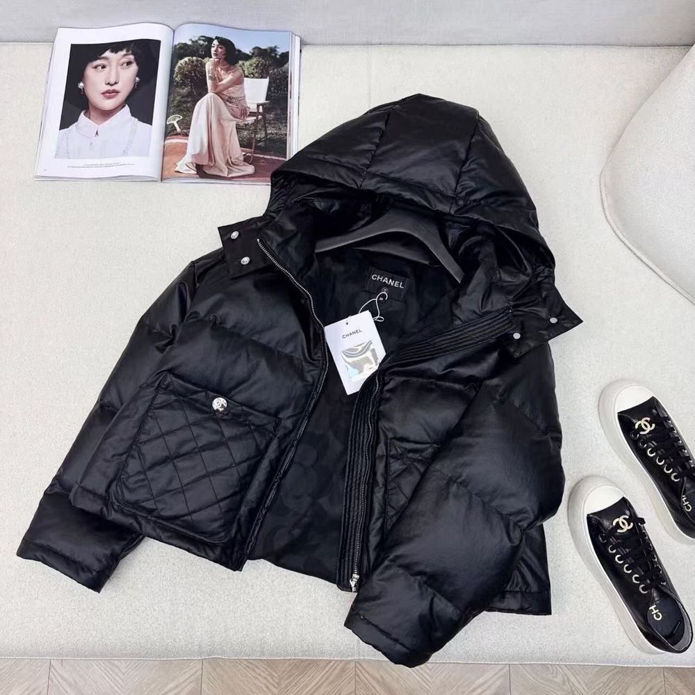 Пуховик CHANEL