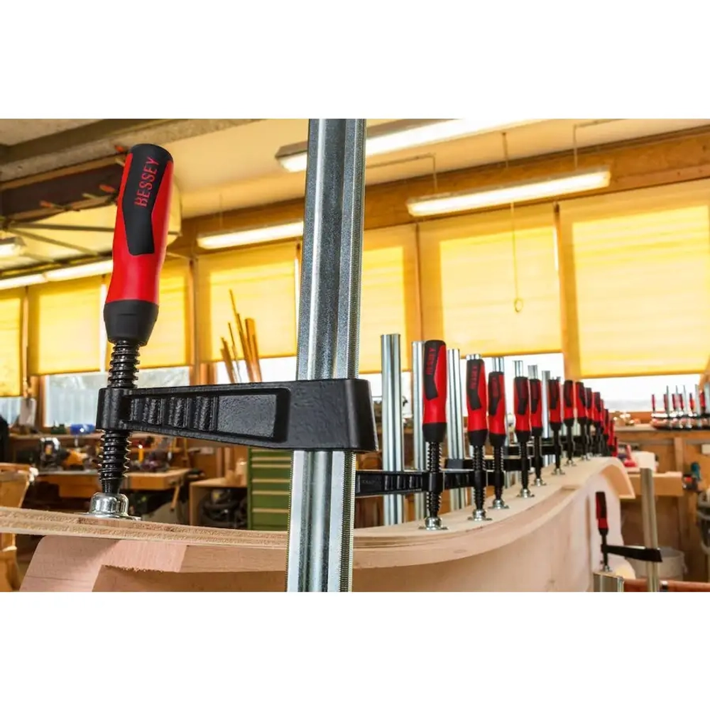 Струбцина из ковкого чугуна с системой Best-Comfort BESSEY TGK300-2K