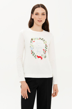 23438 Лонгслив женский (молочный)