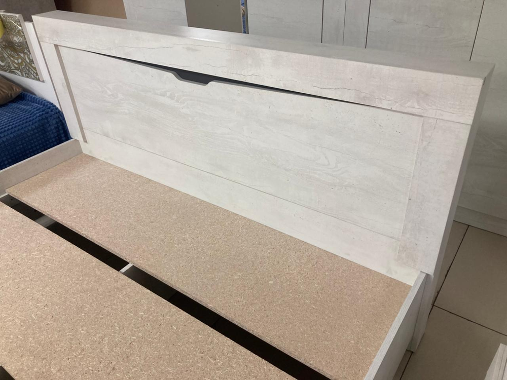 Кровать Леонардо КР-15 бетон пайн светлый/графит 1600 + настил