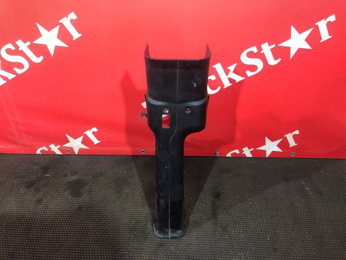 Кожух рулевой колонки нижний