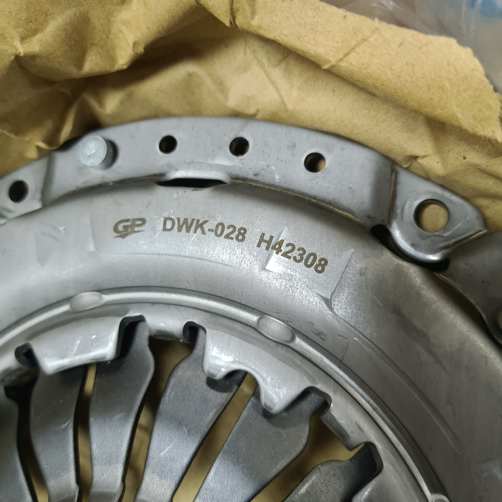 Комплект сцепление + выжимной + корзина на Nexia Донс 1.6