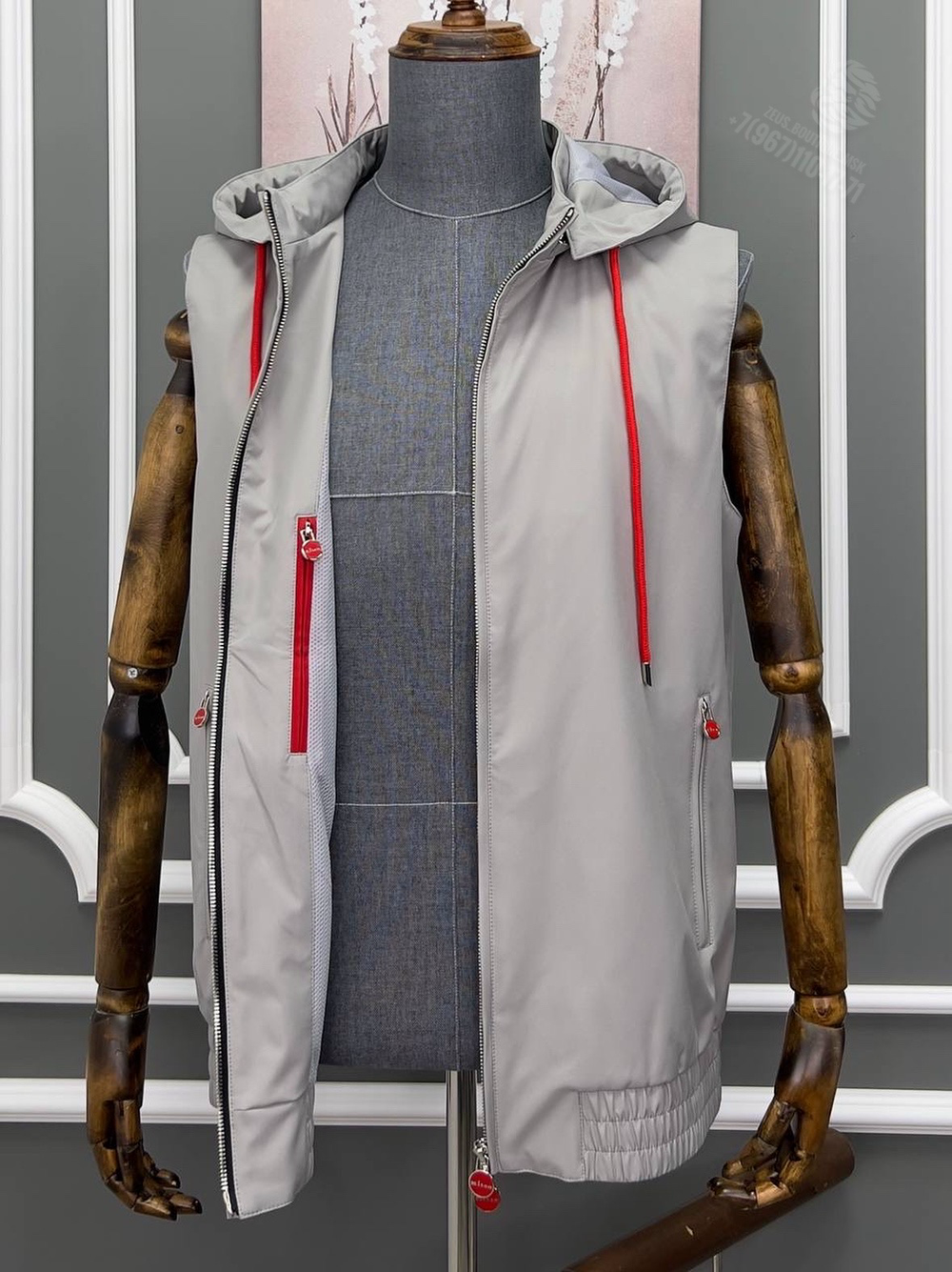 Жилет Kiton