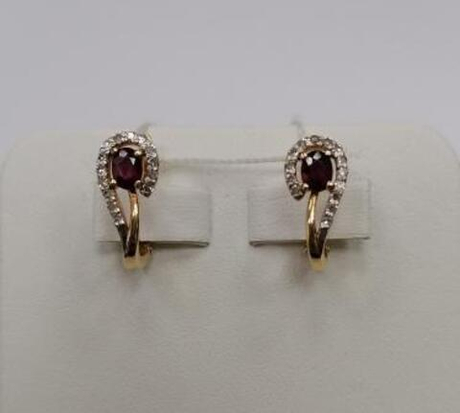 Серьги из золота с бриллиантами