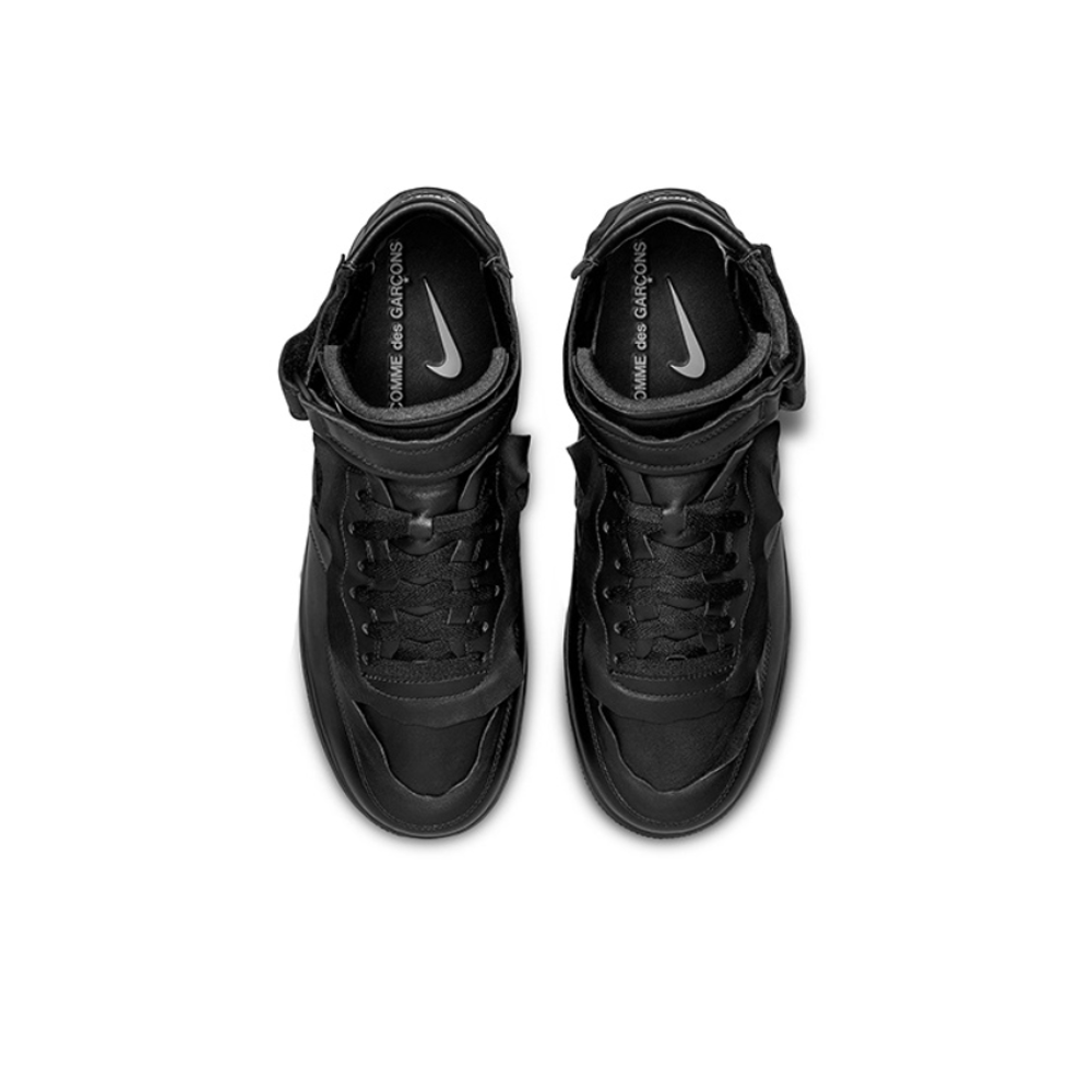 Кроссовки Comme des Garçons x Nike Air Force 1 Mid 'Triple Black' DC3601‑001
