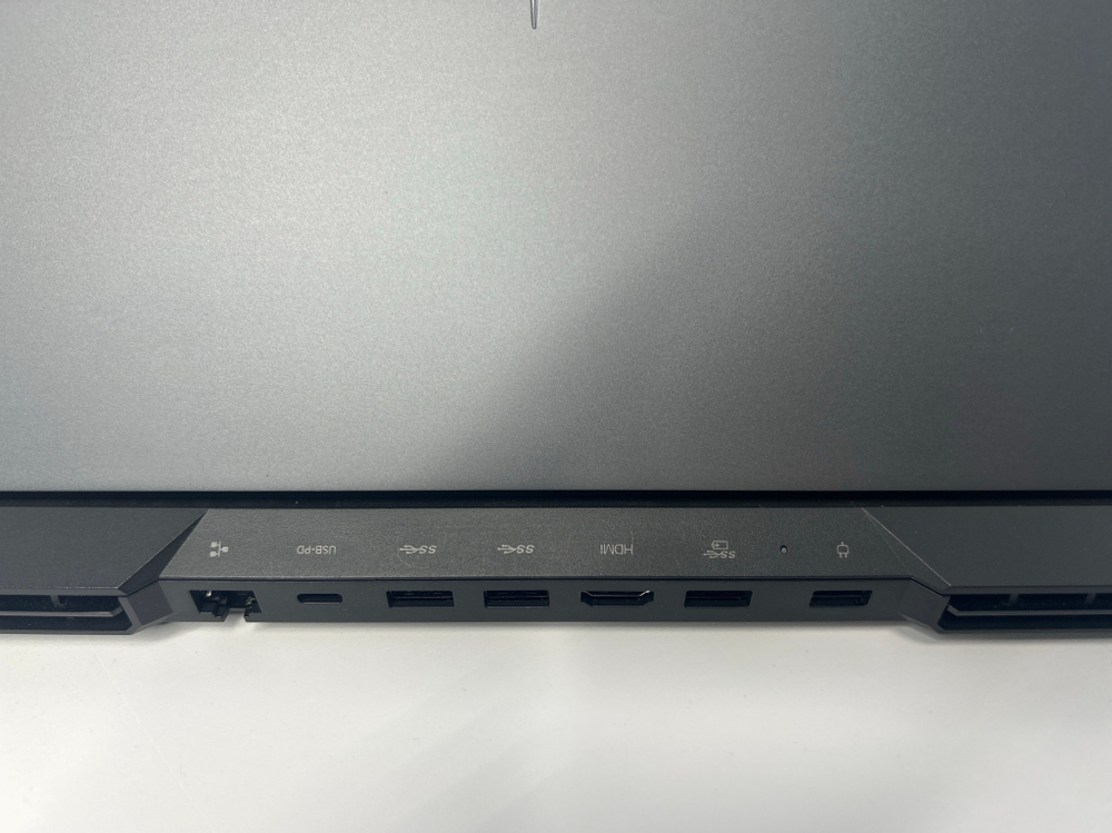 Ноутбук Lenovo Legion 5 Pro 16ACH6H (82JQ000URK) 16"/AMD Ryzen 7 5800H/RAM 16GB/SSD 1024GB/NVIDIA GeForce RTX 3060 6GB/IPS/2560x1600/DOS/Подсветка кл-ры: RGB/черный. Состояние: C1