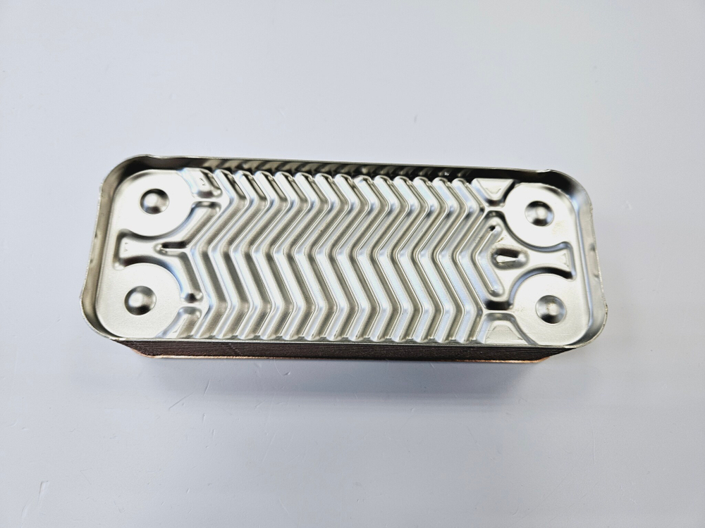 Теплообменник ГВС (16пл.) BOSCH Gaz 7000W (арт. 87167719870)