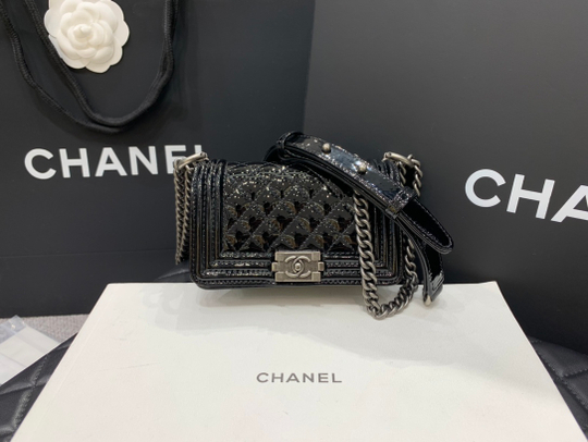 Chanel Boy 12 cm