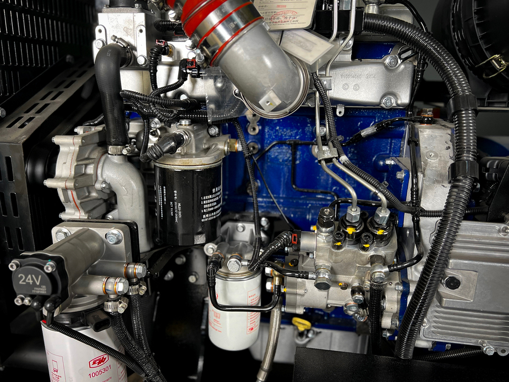 Дизельный генератор Vektor AD-70Y-T400 с АВР