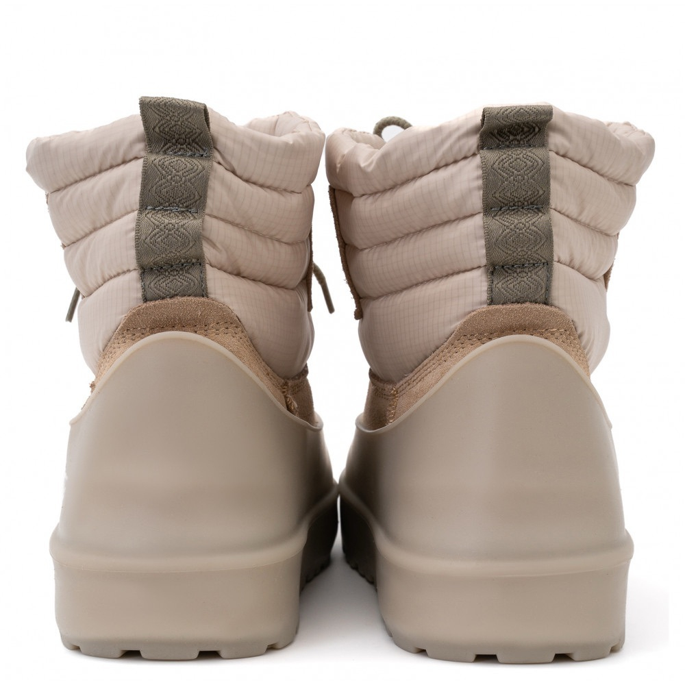 UGG Mens Classic Mini Lace-Up Weather Sand