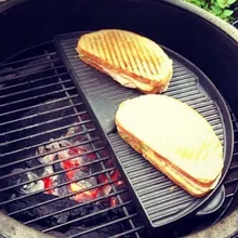 Сковорода-планча чугунная полукруглая для грилей Big Green Egg XL, 2XL