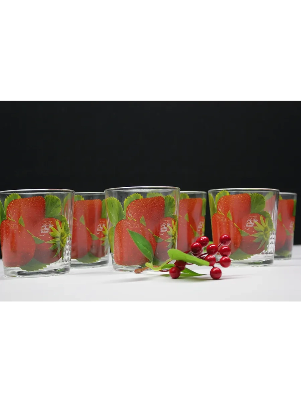 Стакан для напитков сока и воды