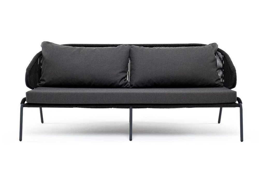 "Милан" диван 3-местный плетеный из роупа, каркас алюминий темно-серый (RAL7024) муар, роуп темно-серый круглый, ткань темно-серая 027