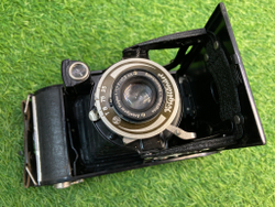 Voigtlander Bessa + Anastigmat Voigtar F7.7 10.5cm