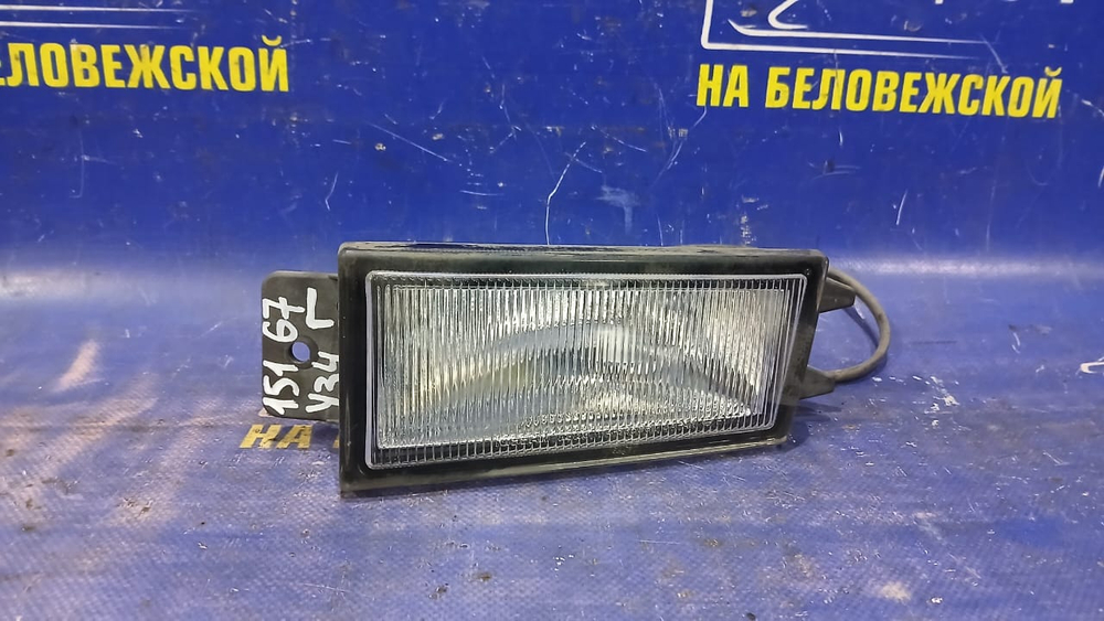 Туманка левая NISSAN CEDRIC 1999-2001