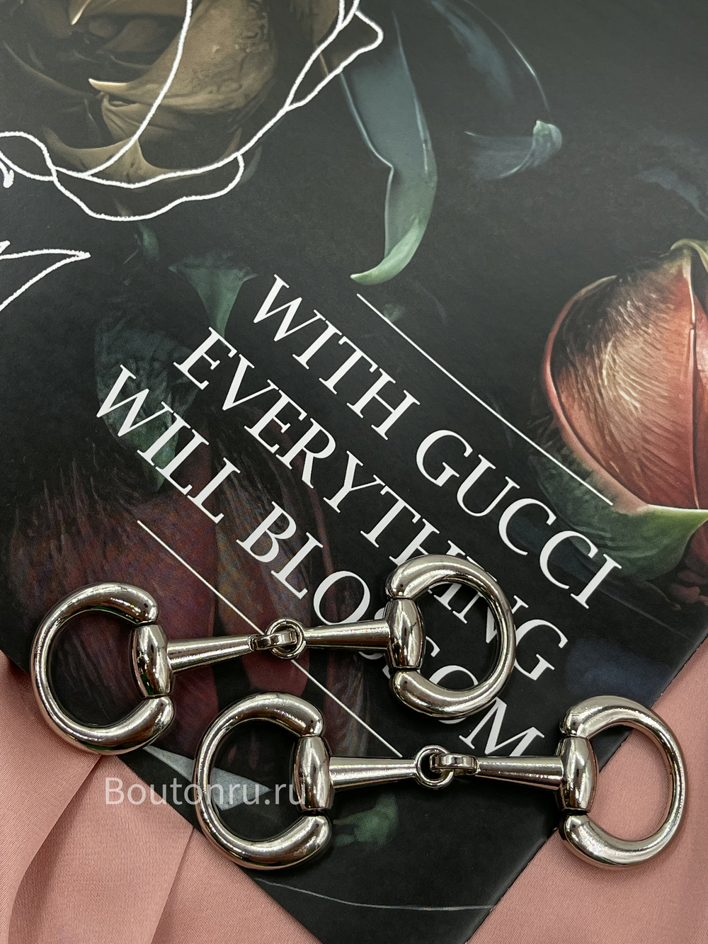 Декоративная цепочка Гучч. серебристая 8 см