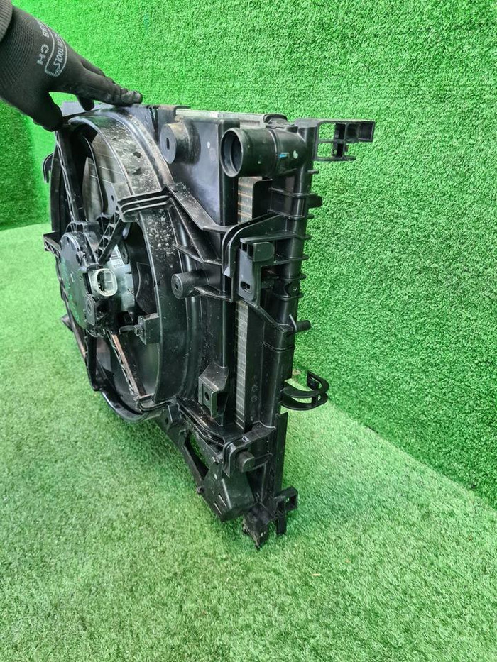 Радиатор охлаждения Renault Logan 2 (2014-2022)