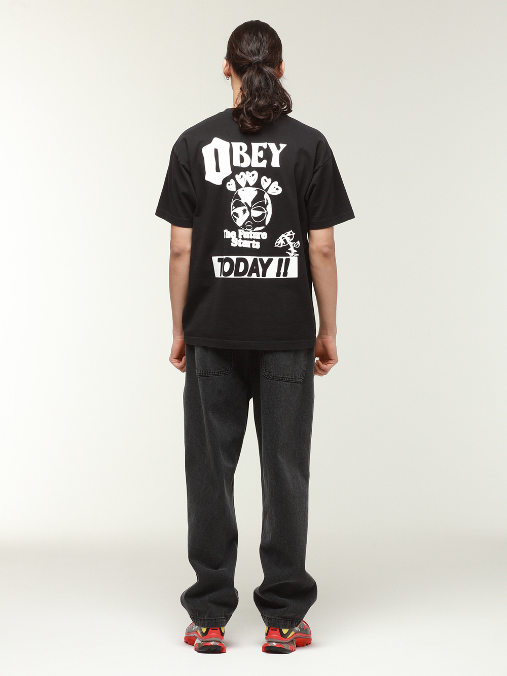 Футболка Кор. Рукав Obey The Future Starts Today
