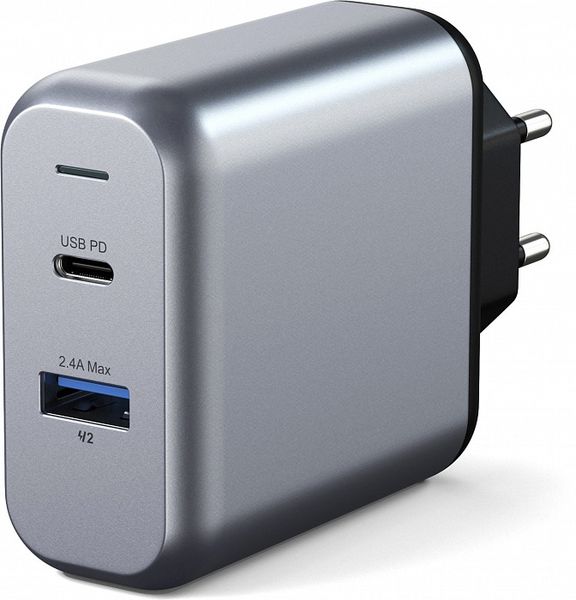 Сетевая зарядка Satechi 30W Dual-Port Wall Charger ST-MCCAM-EU