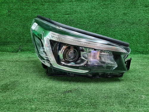 Фара правая Subaru Forester 5 SK (2018-2021) LED
