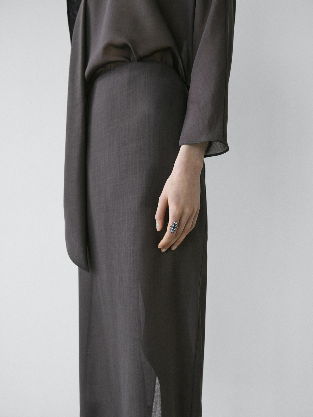 Massimo Dutti Прямая юбка миди с прозрачными вставками - STUDIO, серый