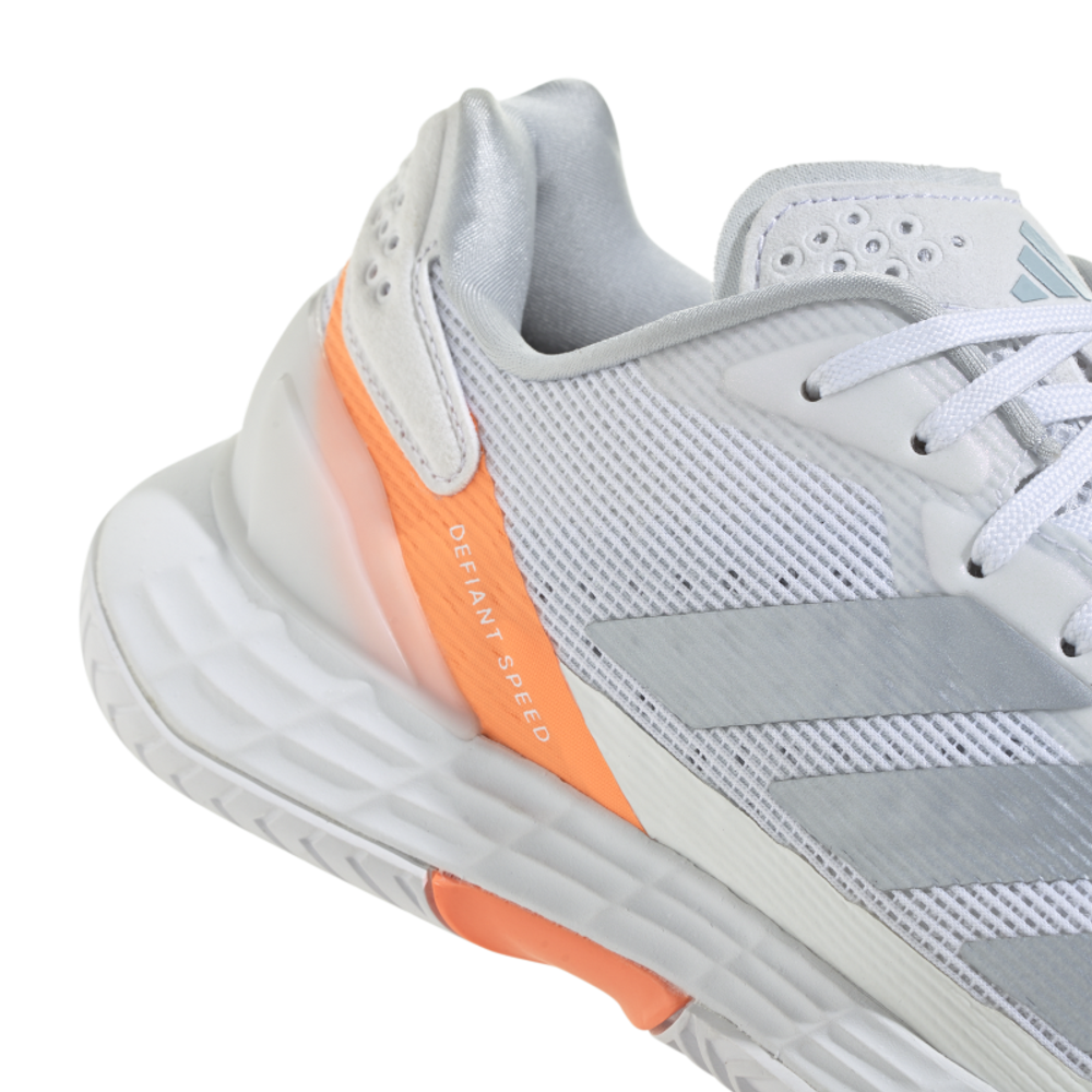 Женские теннисные кроссовки Adidas Defiant Speed 2 W - cloud white/halo blue/beam orange