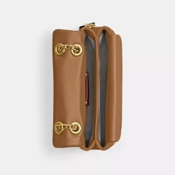 COACH СУМКА ЧЕРЕЗ ПЛЕЧО TABBY 20 С МЯГКОЙ ПОДКЛАДКОЙ, МЕДОВО-КОРИЧНЕВЫЙ