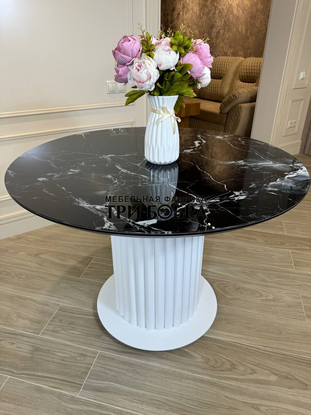 Круглый стол "Орион", черный мрамор