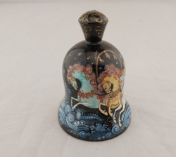 Елочная игрушка-колокольчик с росписью Палех "Тройка"