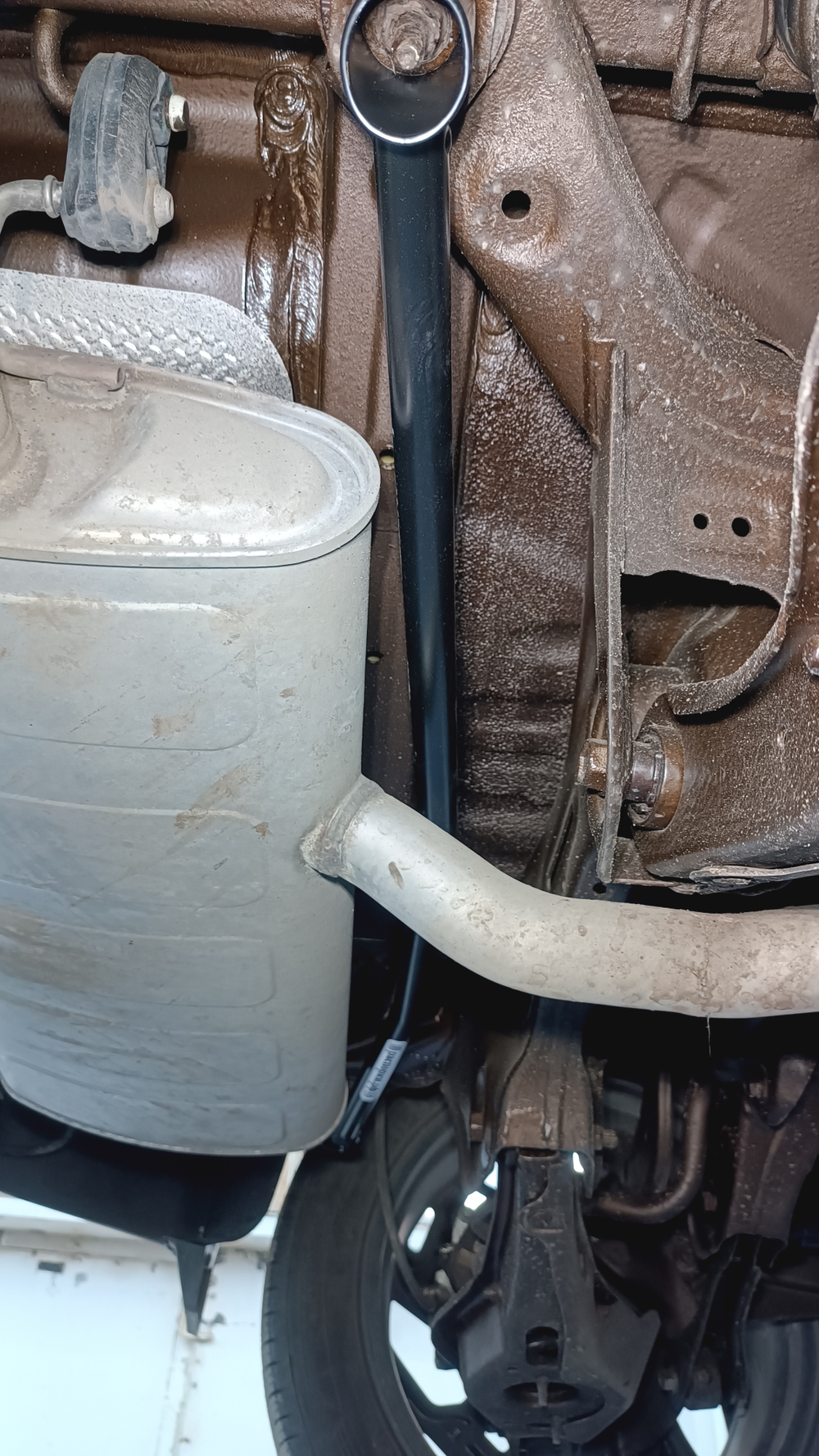 Усилитель заднего подрамника сзади Kia Sportage (5-го поколения) NQ (ПОД ЗАКАЗ)