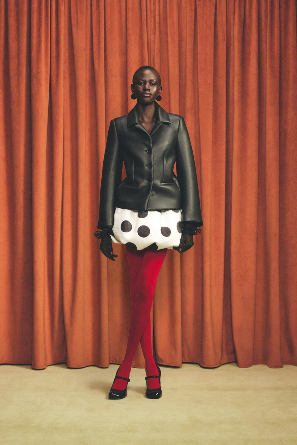 ZARA HARRY LAMBERT X DISNEY КОЛГОТКИ ИЗ МИКРОФИБРЫ, КРАСНЫЙ