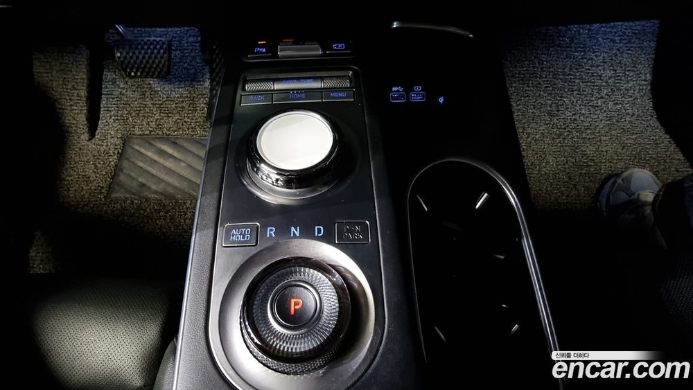 Genesis GV70 2.2 Дизель AWD (04.2021)