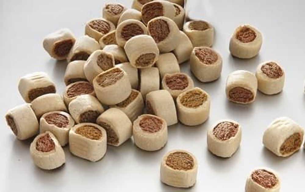 Лакомство для собак SNACKY MIX мини-роллы, фас.2,5кг (Цена за 1г)