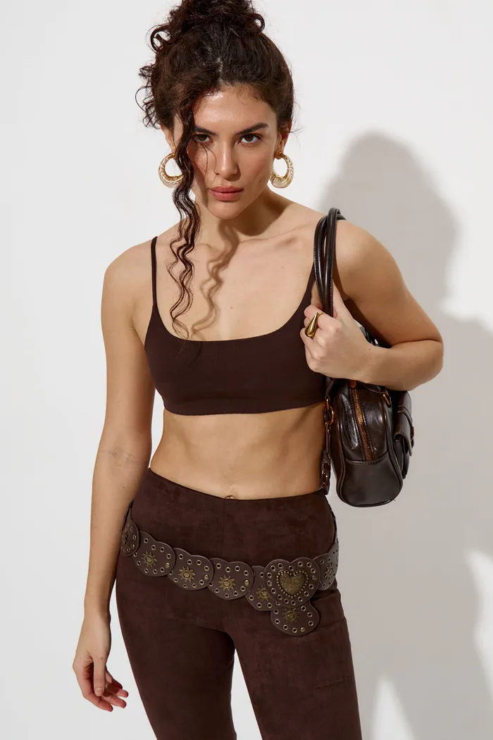 Кроп топ на бретелях из хлопка шоколадного цвета