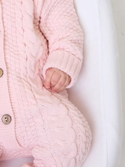 вязаный комбинезон для новорожденных