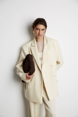 Жакет с дополнительными петлями из шерсти молочный