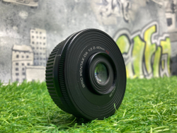 Pentax 40mm 2.8 XS
