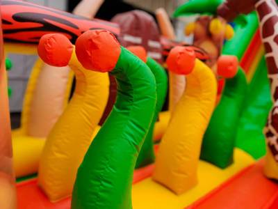 Коммерческий надувной батут «Сафари Ультра», 8*5*5 м.