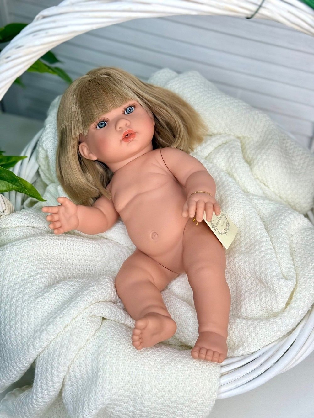 Кукла D Nenes виниловая 34см Lean без одежды (054046W)
