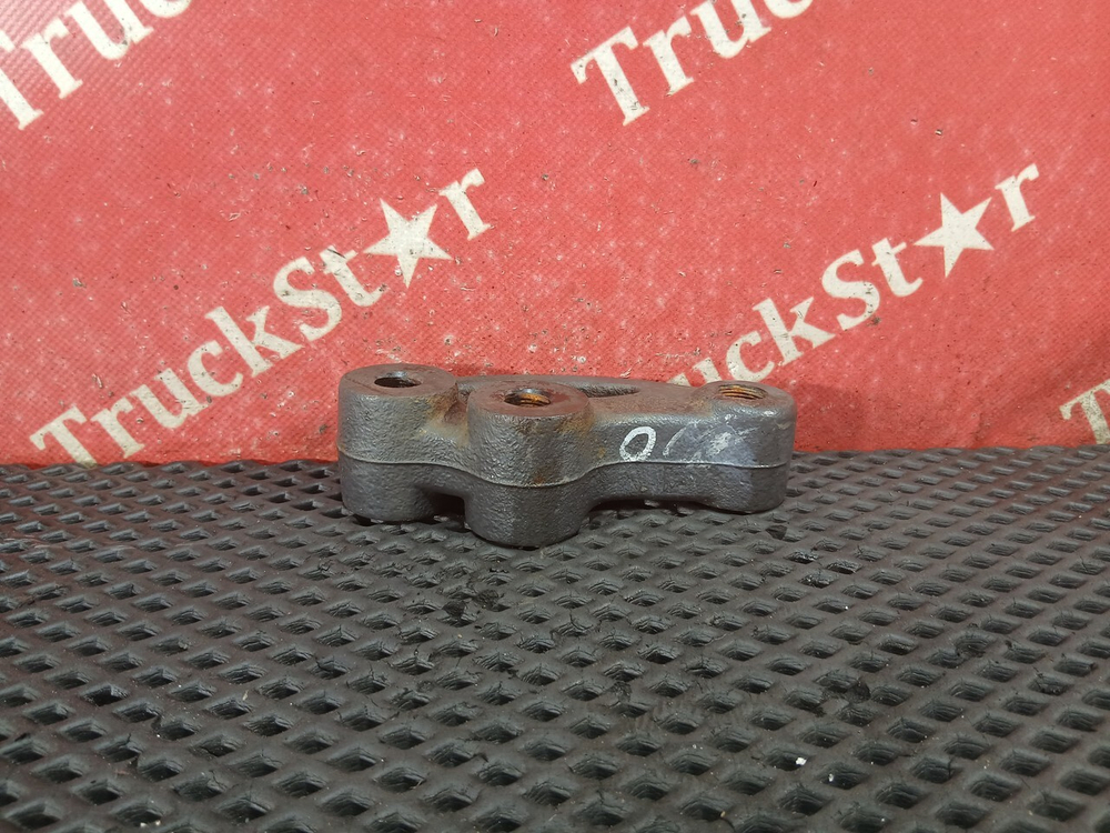 Опора переднего амортизатора правая