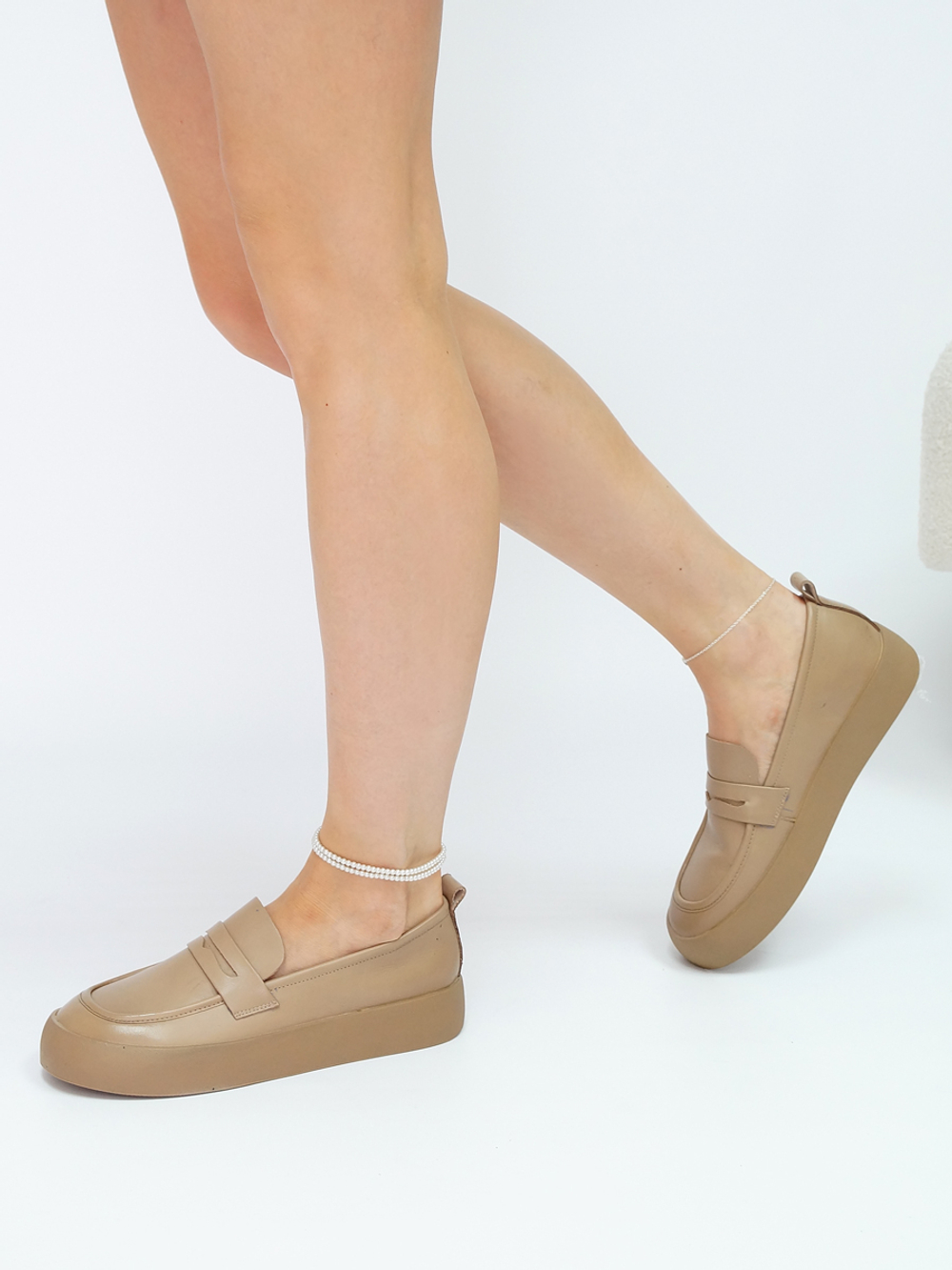 Лоферы женские демисезонные