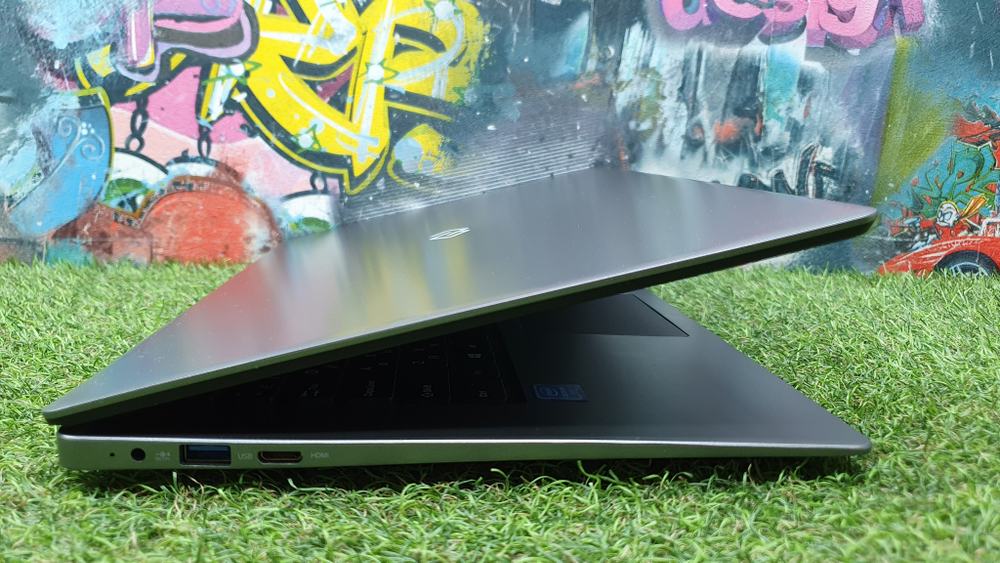 Ноутбук Digma Celeron/4Gb/FHD/EVE 15 C423 [es5069ew]/Windows 10