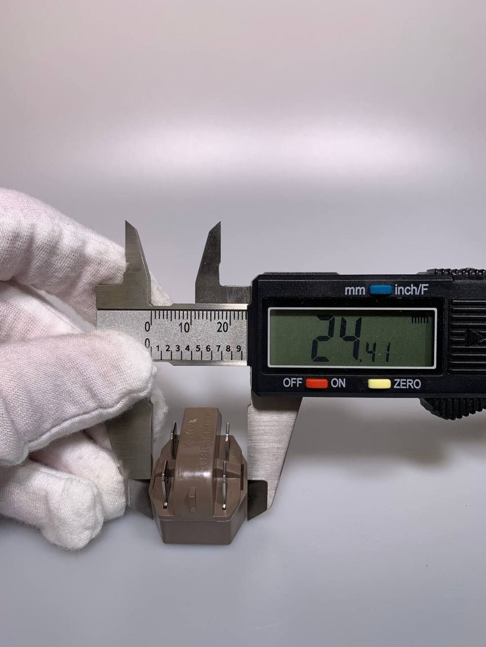 Пусковое реле Корея (IC-4+4TM) HL029 тепловое Т 2шт (IC-4+4TM)