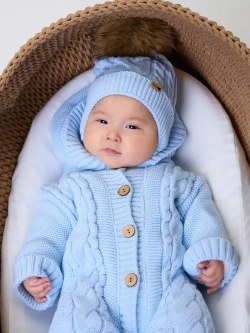 Вязаный конверт на выписку для новорожденного теплый