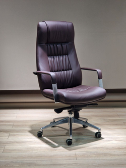 Кресло офисное 2367 685122 brown color LEATHER