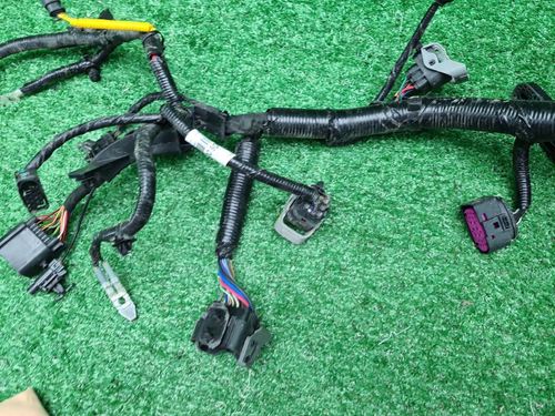 Проводка моторного отсека Geely Atlas Pro (21-нв)