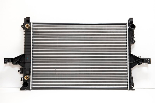 Радиатор охлаждения Volvo S80